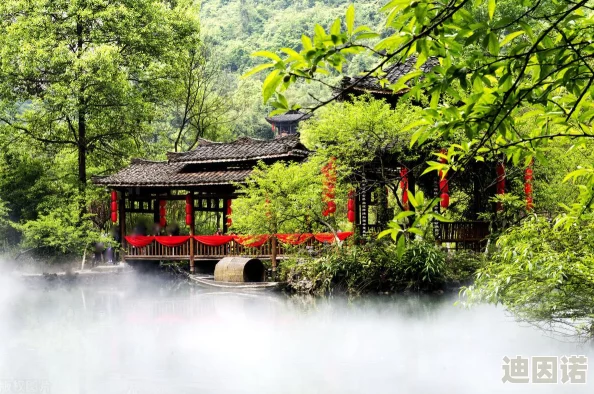 探索创造与魔法世界的秘境：微光森林位置详解及特色介绍